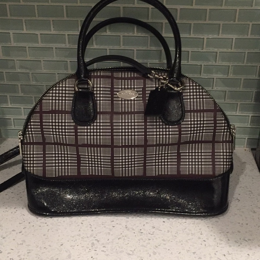 Coach purse never worn
